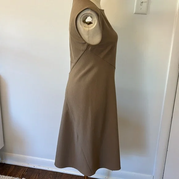 EUC MM Lafleur dress in size 4 - Picture 4 of 8